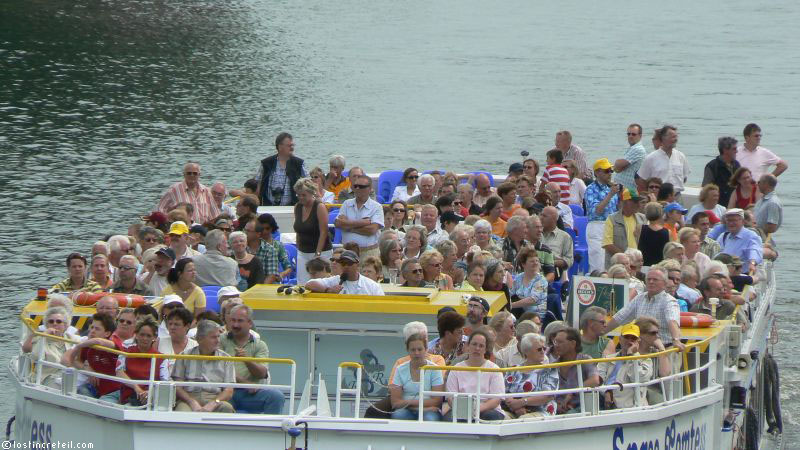 Boat on the Spree river - Berlin